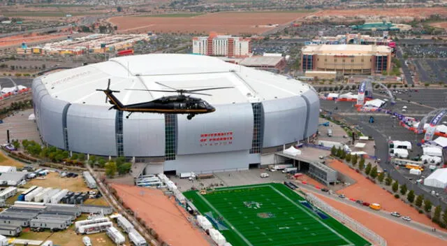 Así luce el State Farm Stadium para el Super Bowl 2023