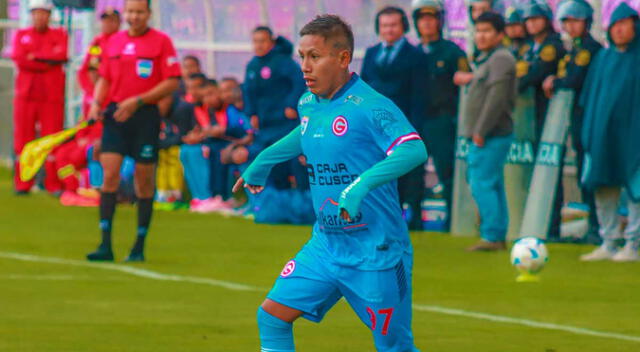 El futbolista Raúl Tito fue separado de Deportivo Garcilaso. El futbolista Raúl Tito fue separado de Deportivo Garcilaso.