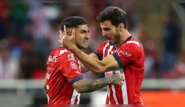 Chivas superó a Cruz Azul por la penúltima jornada de la Liga MX