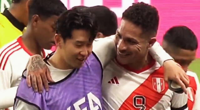 Paolo Guerrero saludó a Heung Min Son tras el final del partido amistoso
