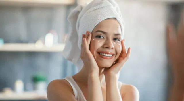 Sigue estos pasos para conseguir un cutis radiante y evita la aparición de arrugas. Sigue estos pasos para conseguir un cutis radiante y evita la aparición de arrugas.