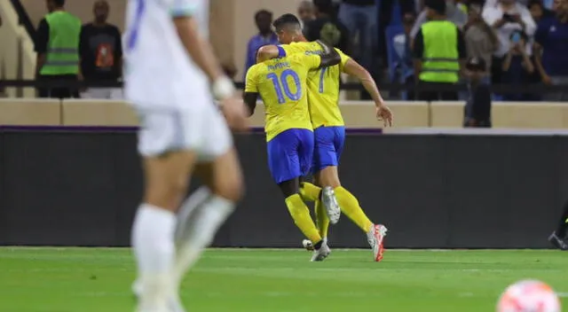 Con hat-trick de Cristiano Ronaldo, Al-Nassr goleó 5-0 a Al-Fateh en la Saudí Pro League. Con hat-trick de Cristiano Ronaldo, Al-Nassr goleó 5-0 a Al-Fateh en la Saudí Pro League.
