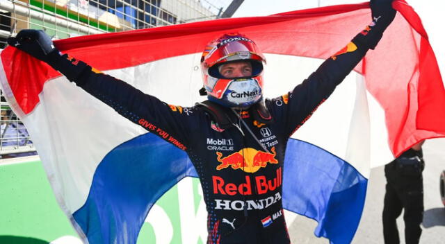 El podio se completó con el español Fernando Alonso y el francés Pierre Gasly.