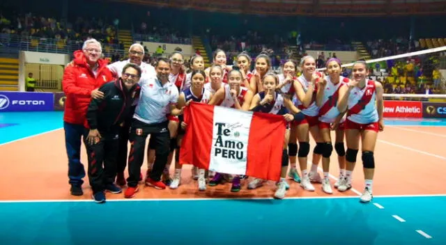 La selección peruana de vóley sub-17 se impuso ante Ecuador