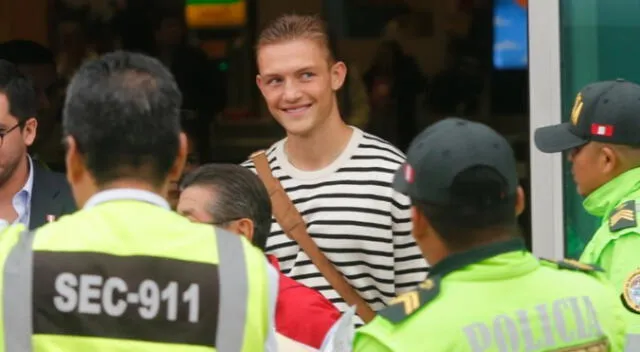 Oliver Sonne ya está en Perú: lateral concentrará desde hoy con la selección peruana Oliver Sonne ya está en Perú: lateral concentrará desde hoy con la selección peruana