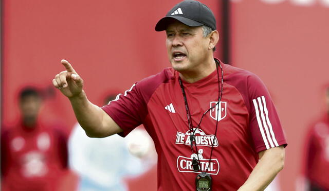 Juan Reynoso alista sus nuevos nombres para vencer a Bolivia en La Paz. Foto: FPF Juan Reynoso alista sus nuevos nombres para vencer a Bolivia en La Paz. Foto: FPF
