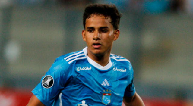 ¿Qué pasará con Jhilmar Lora tras la llegada de Enderson Moreira a Sporting Cristal?