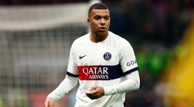 Kylian Mbappé aún no define su futuro para el 2024.