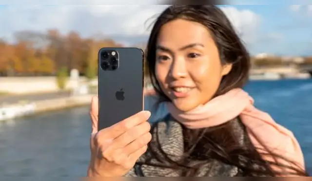El iPhone 15 Pro Max tiene la mejor cámara selfie del mundo, según DXOMARK.