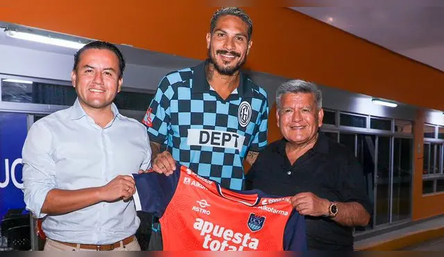 Paolo Guerrero entrena fuerte para debutar antes de lo previsto en la César Vallejo.