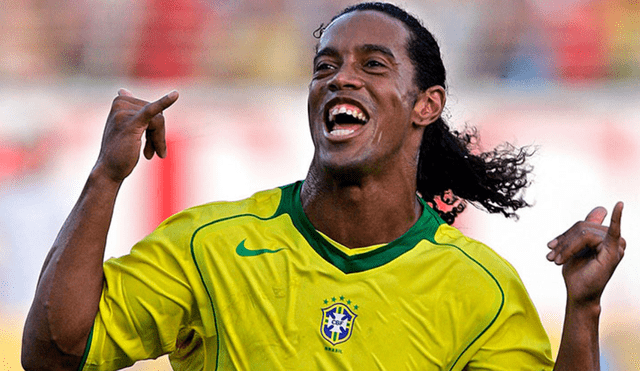Ronaldinho jugó cinco temporadas en el FC Barcelona. Foto: Conmebol