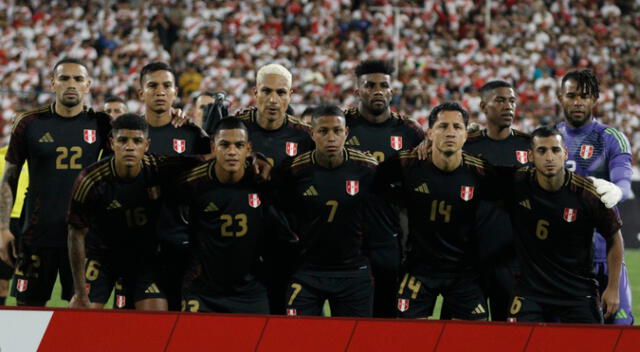 Los titulares de Perú posando previo al duelo ante Nicaragua Los titulares de Perú posando previo al duelo ante Nicaragua