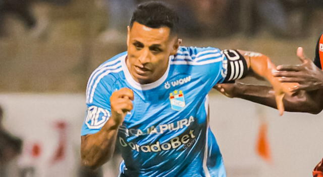 Yoshimar Yotún sufrió una lesión complicada en la rodilla izquierda. Yoshimar Yotún sufrió una lesión complicada en la rodilla izquierda.
