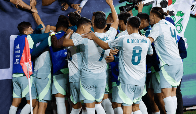 La selección mexicana doblegó a Bolivia en amistoso jugado en Chicago.
