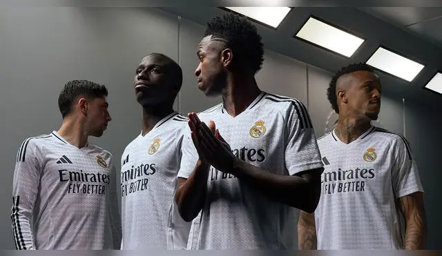 Real Madrid luce su nueva camiseta para la temporada 2024-2025.