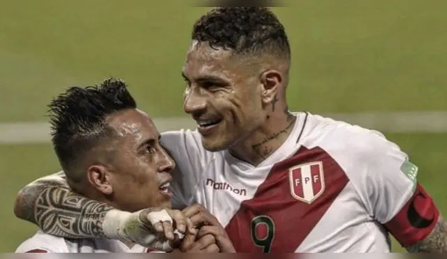 Paolo Guerrero desea que Christian Cueva acepte la propuesta de César Vallejo.