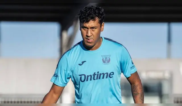 Renato Tapia tendrá técnico debutante en Leganés
