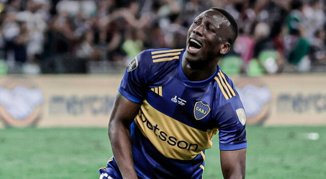 Luis Advíncula fue expulsado en el Boca vs Vélez. Luis Advíncula fue expulsado en el Boca vs Vélez.