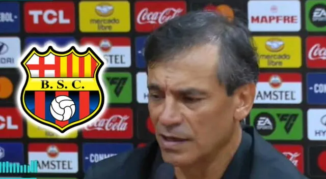 Fabián Bustos se refirió al duelo entre Universitario vs Barcelona SC.