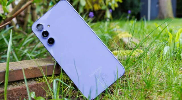El Samsung Galaxy A54 5G es uno de los gama media más potentes y baratos. No tiene comparación y es uno de los más vendidos en 2025. El Samsung Galaxy A54 5G es uno de los gama media más potentes y baratos. No tiene comparación y es uno de los más vendidos en 2025.