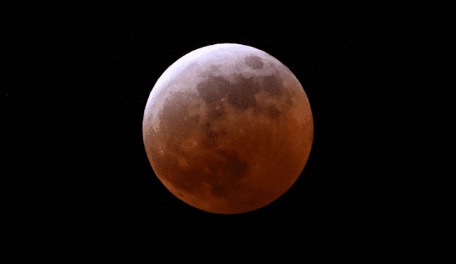 El 27 de abril comenzará la fase de luna nueva, cuando el satélite se sitúe entre la Tierra y el Sol, mostrando solo su cara oculta.