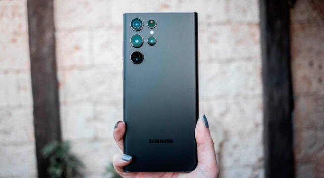 El Samsung Galaxy S22 Ultra es uno de los gama alta más potente y ahora en 2025 cuesta lo mismo que un gama media.