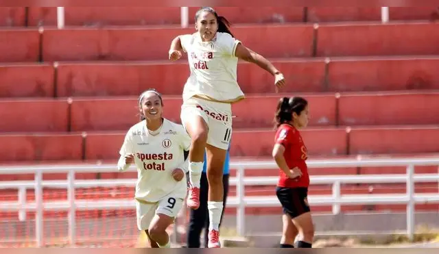 Universitario derrotó 2-0 a Melgar por la ida de las semifinales de la Liga Femenina 2025.