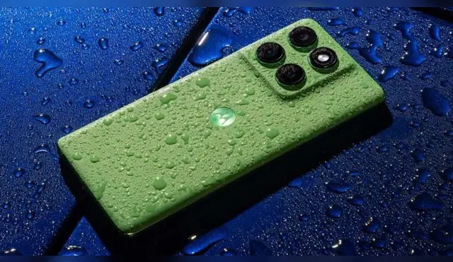 Este celular puede resistir chorros intensas de agua caliente. Este celular puede resistir chorros intensas de agua caliente.