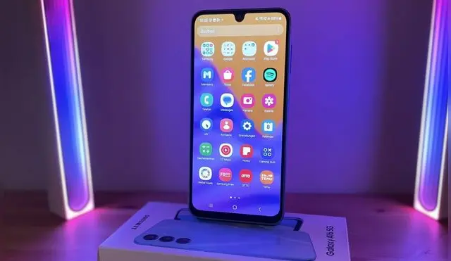 El Samsung Galaxy A16 5G es uno de los teléfonos más baratos pero también es una de las mejores opciones en la gama media.
