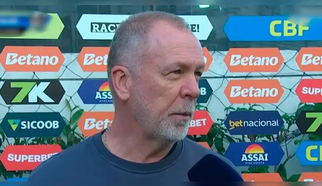 Mano Menezes, DT de Gremio, se dirigió a Alianza Lima.