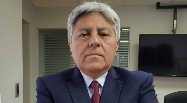 Reynaldo Moquillaza fue tesorero de Universitario. Reynaldo Moquillaza fue tesorero de Universitario.
