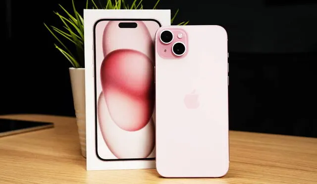 El iPhone 15 fue el teléfono más vendido del 2024 y este año su precio ha bajado demasiado.
