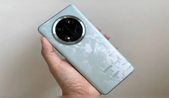 Este celular ha sorprendido a todos con su diseño, ficha técnica y precio.