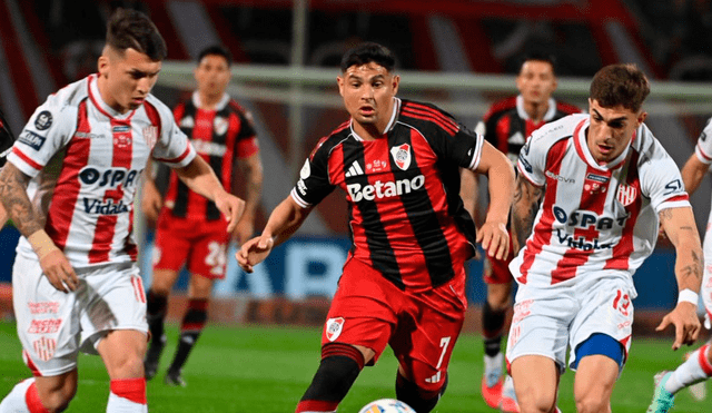 River Plate vs Unión EN VIVO ONLINE se enfrentan por los octavos de final de Copa Argentina. River Plate vs Unión EN VIVO ONLINE se enfrentan por los octavos de final de Copa Argentina.