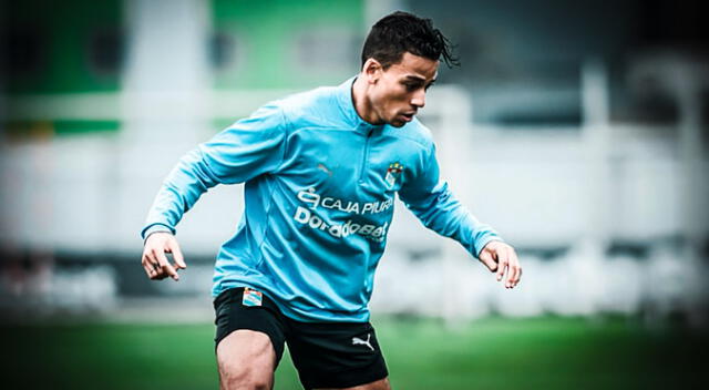 Cristian Benavente aún no debuta con Sporting Cristal.