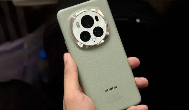 El Honor Magic 6 Pro es uno de los mejores teléfonos de gama alta y supera en todo al iPhone 16 Pro Max de Apple.