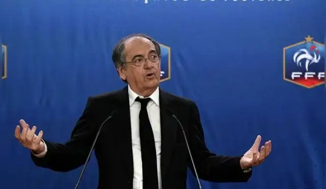 Noel Le Graet quedó suspendido de la presidencia de Francia.