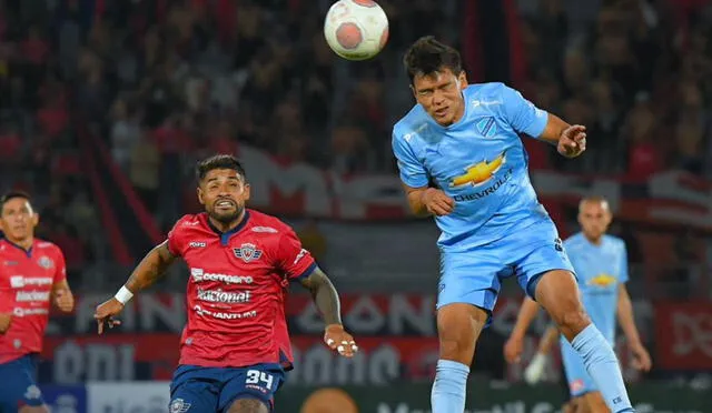 Bolívar y Jorge Wilstermann por Copa de Bolivia.