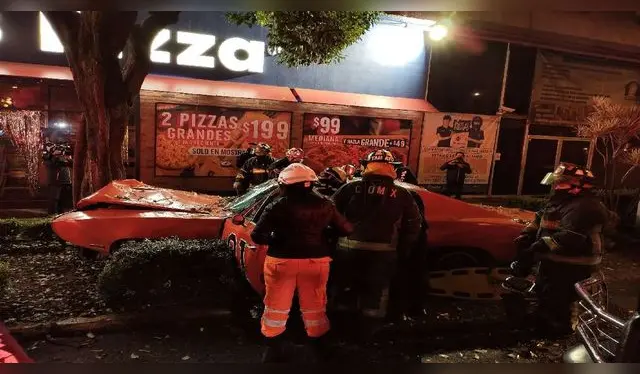 Por fortuna las personas que iban a bordo salieron con vida pero siguen en observación.    
