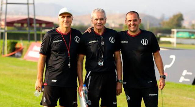 Gregorio Pérez y su comando técnico a inicios de 2020.   