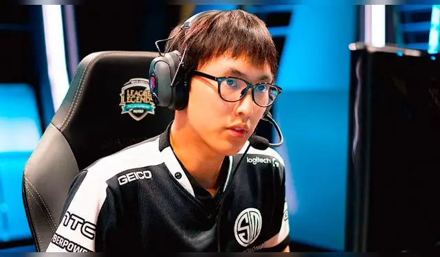League of Legends Doublelift League of Legends Doublelift