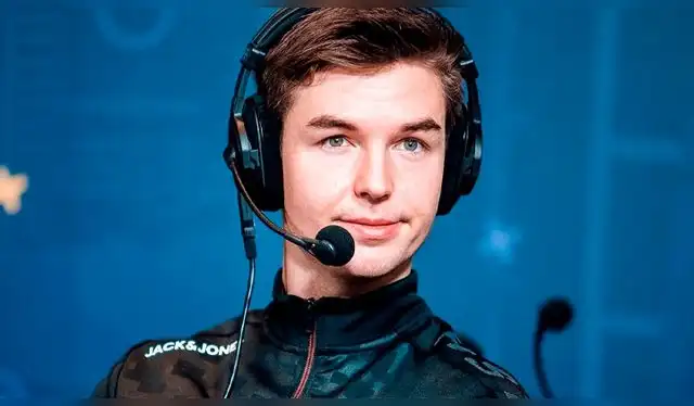 Counter Strike Dev1ce 