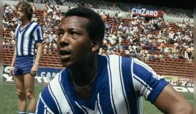 Eusebio en Rayados de la Liga MX.   