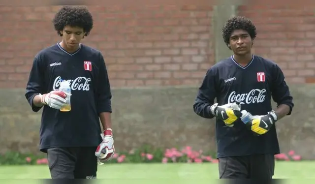 Eder Hermoza y Pedro Gallese en la Selección Peruana Sub17.   