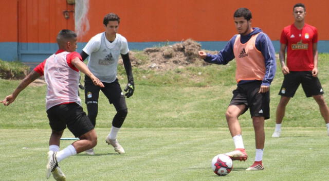 Brian Bernaola entrenando en La Florida con Sporting Cristal.   