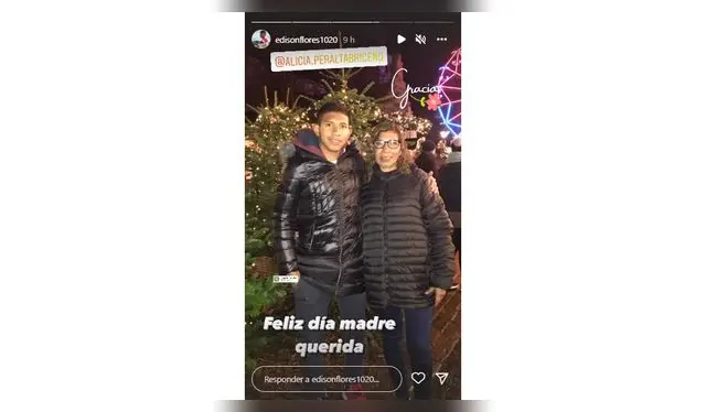 Edison Flores saludó a su madre. (Foto: Captura)   
