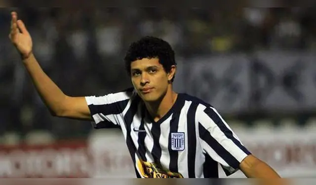 Koichi Aparicio con Alianza Lima en 2014.   