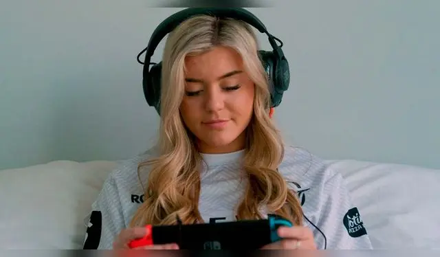 Streamer 100 thieves TwitchCon Streamer 100 thieves TwitchCon