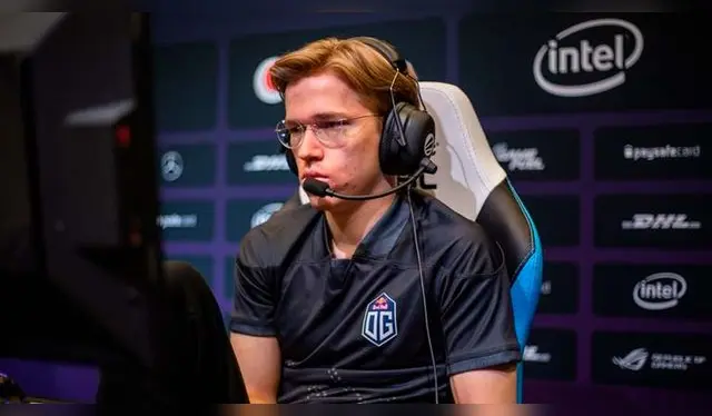 Dota 2 Topson 