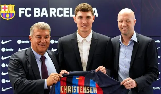 Christensen fichó por 5 temporadas con Barcelona. Christensen fichó por 5 temporadas con Barcelona.